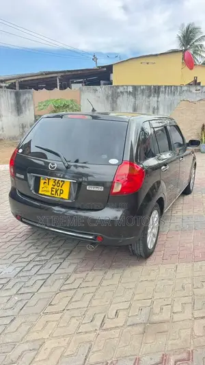 Mazda Verisa 2009 Maroon