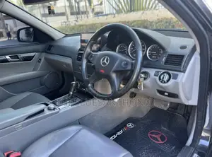 Mercedes-Benz C-Class 2008 Black