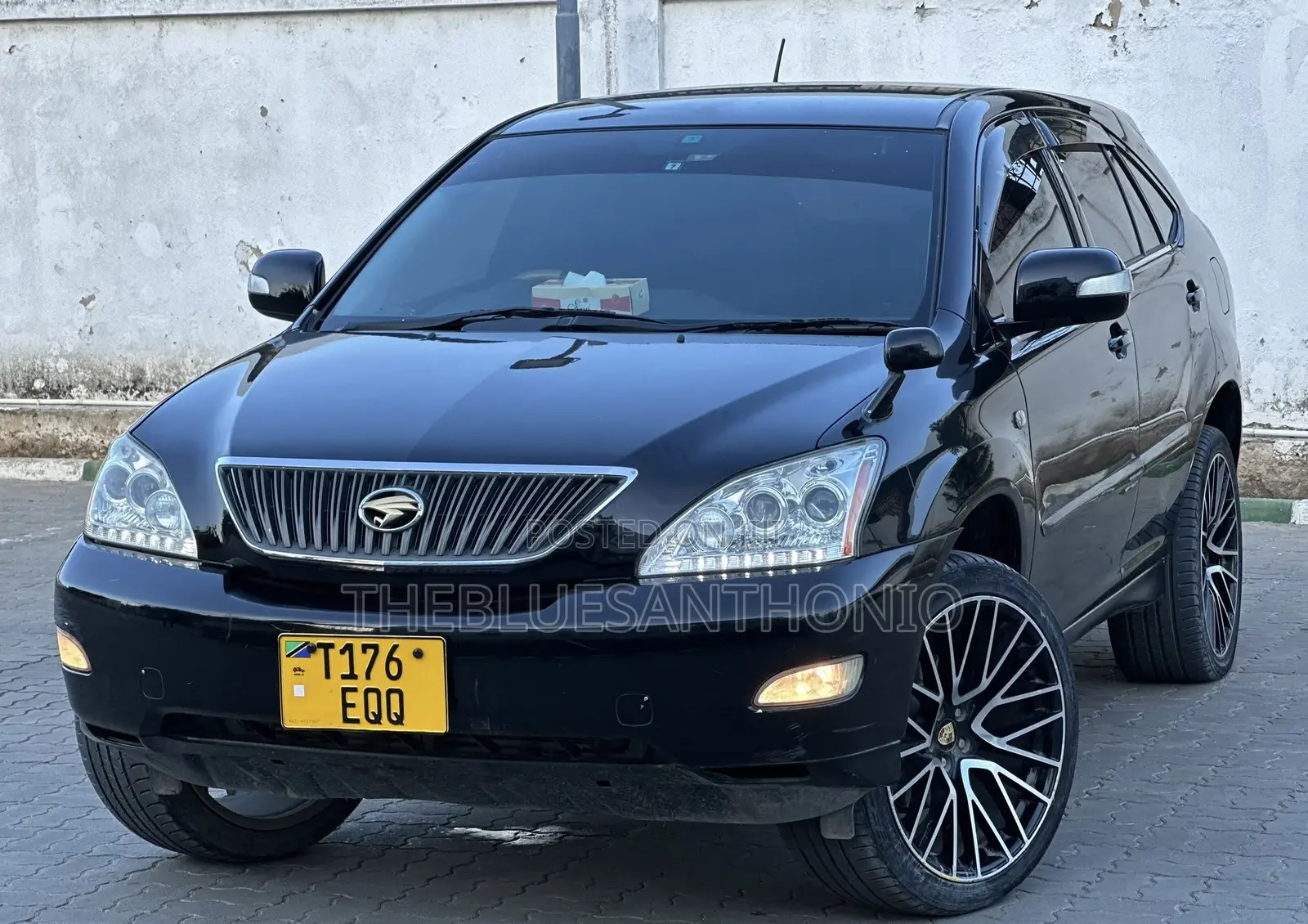 Toyota Harrier 2005 Black