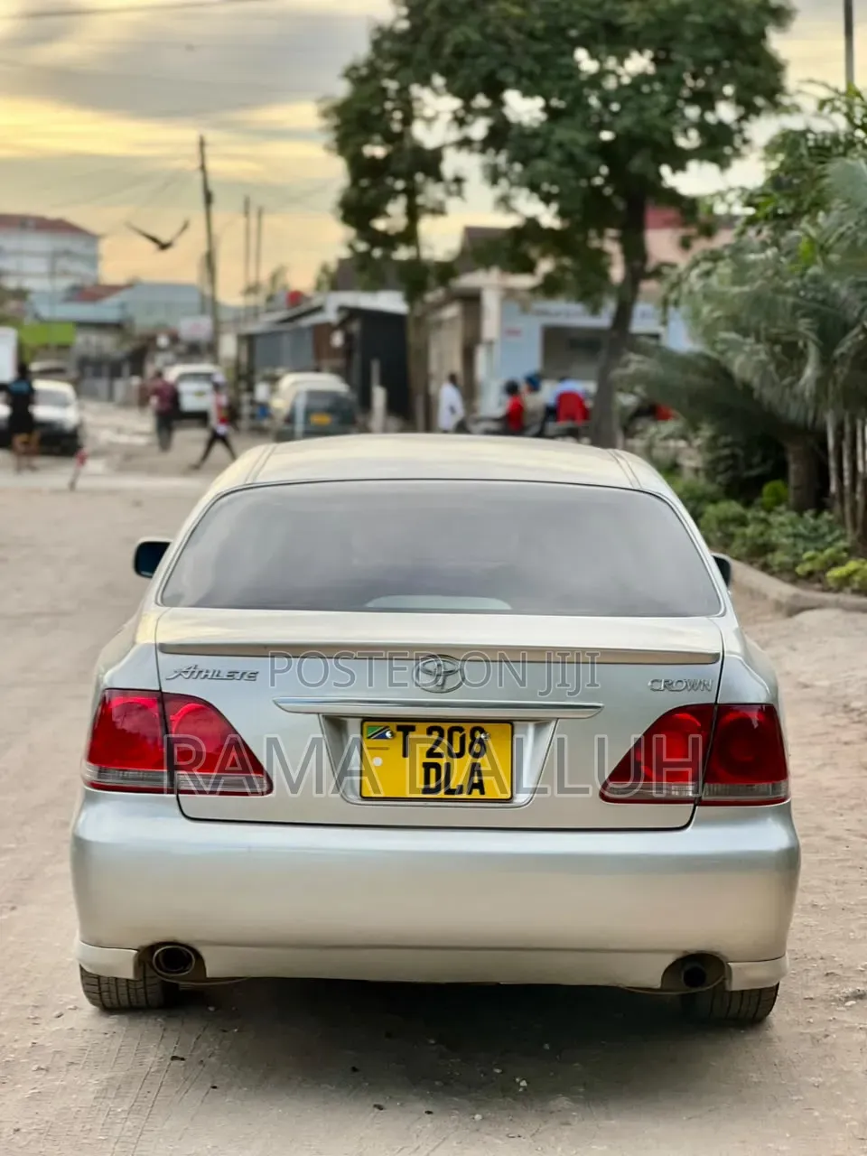 Toyota Crown Royale 2005 Silver
