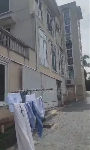 6bdrm Block of Flats in Mchakama Real Estate, Kibada for sale