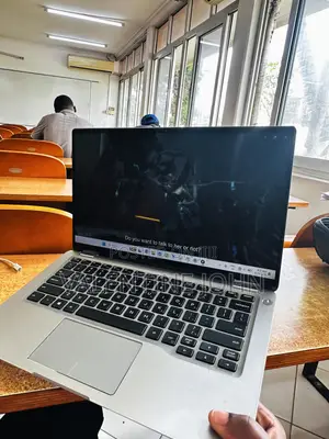 Laptop Dell Latitude 7400 16GB Intel Core i7 HDD+SSD 500GB
