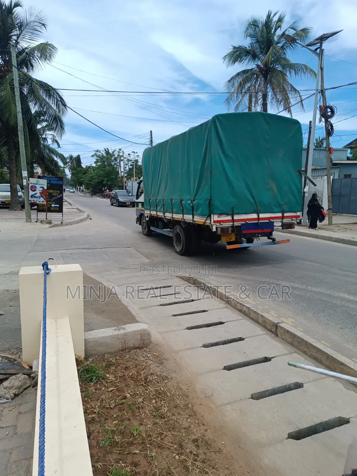 Shop or an Office for Rent in Kinondoni