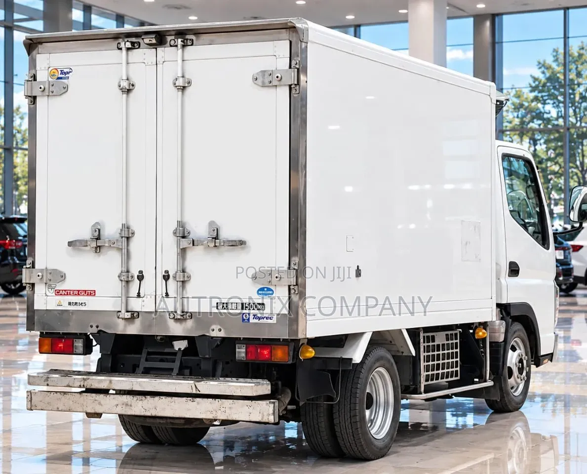 Mitsubishi FUSO Refrigerator