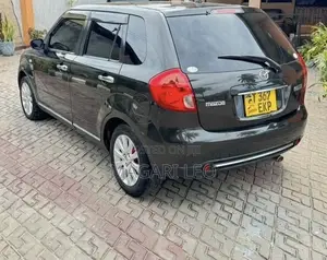 Mazda Verisa 2009 Black