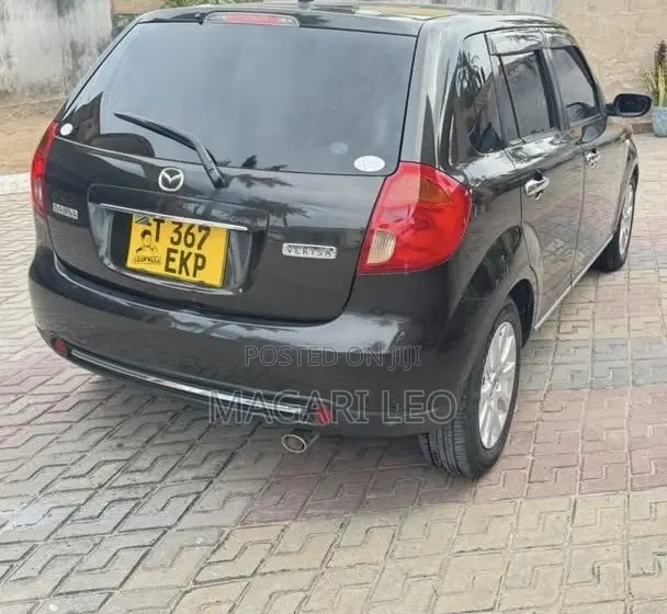 Mazda Verisa 2009 Black