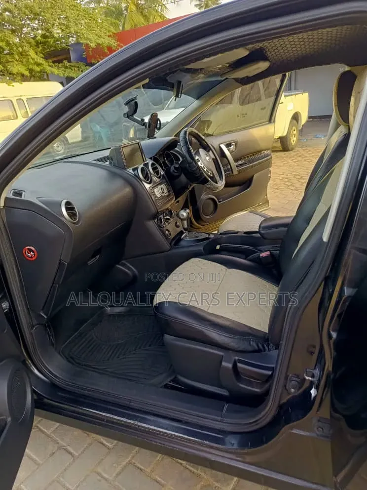 Nissan Dualis 2008 Black