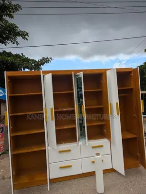 Bedroom Wardrobe Imara Yenye Milango Nane