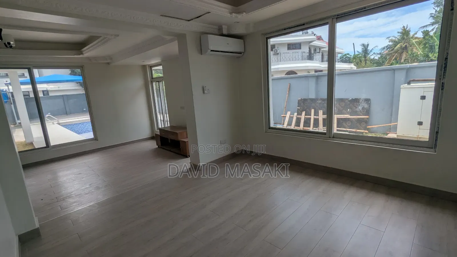 5bdrm Villa in The White Villa, Oyster Bay for rent