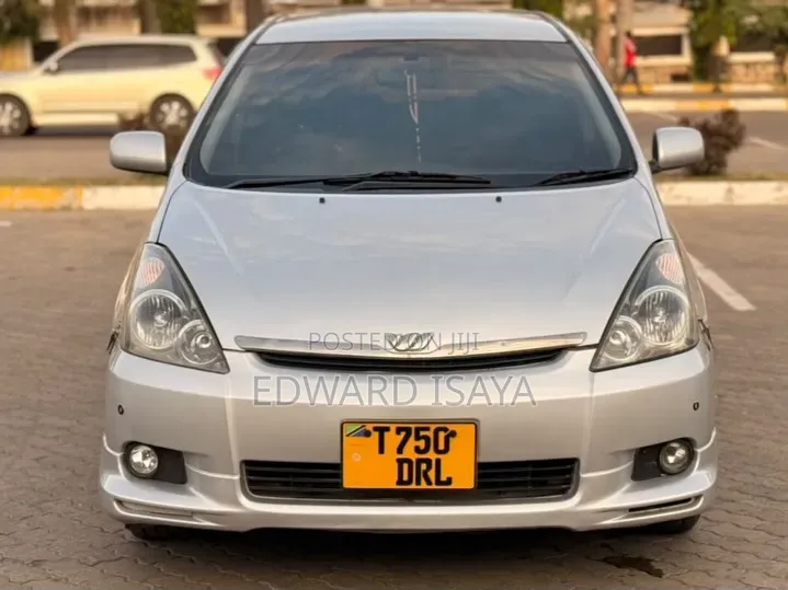Toyota Wish 2007 Gray