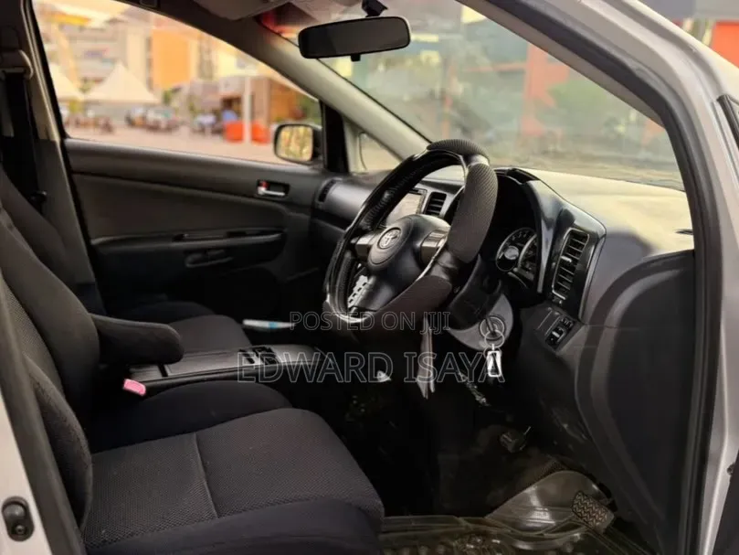 Toyota Wish 2007 Gray