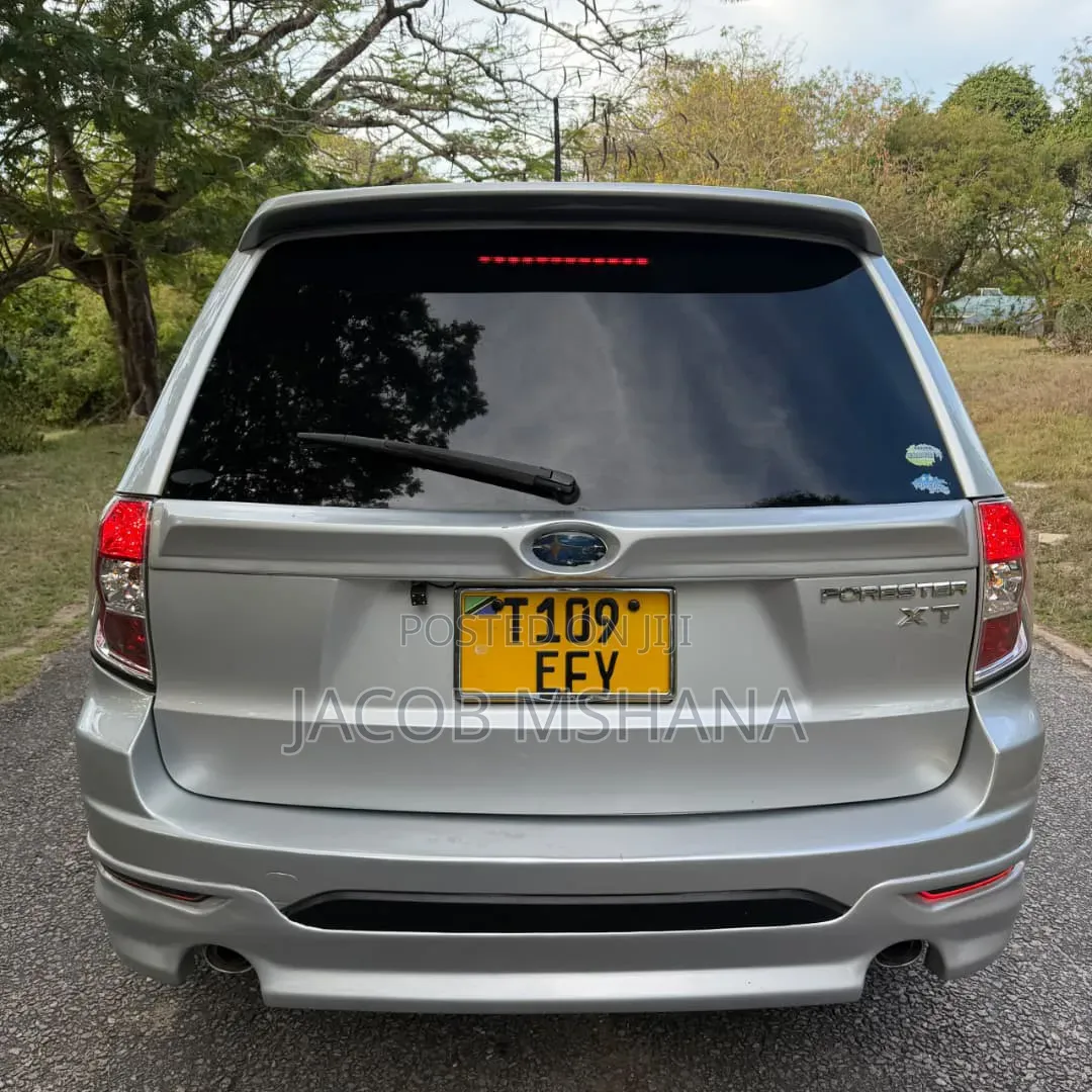 Subaru Forester 2009 Silver
