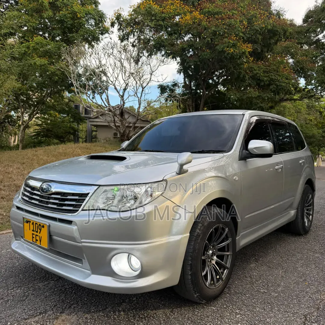 Subaru Forester 2009 Silver