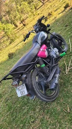 TVS Raider 125 2022 Black