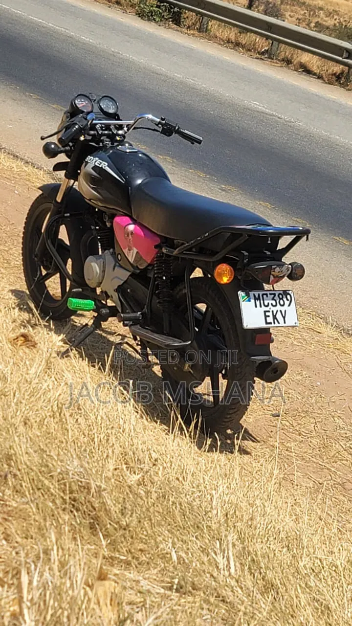TVS Raider 125 2022 Black