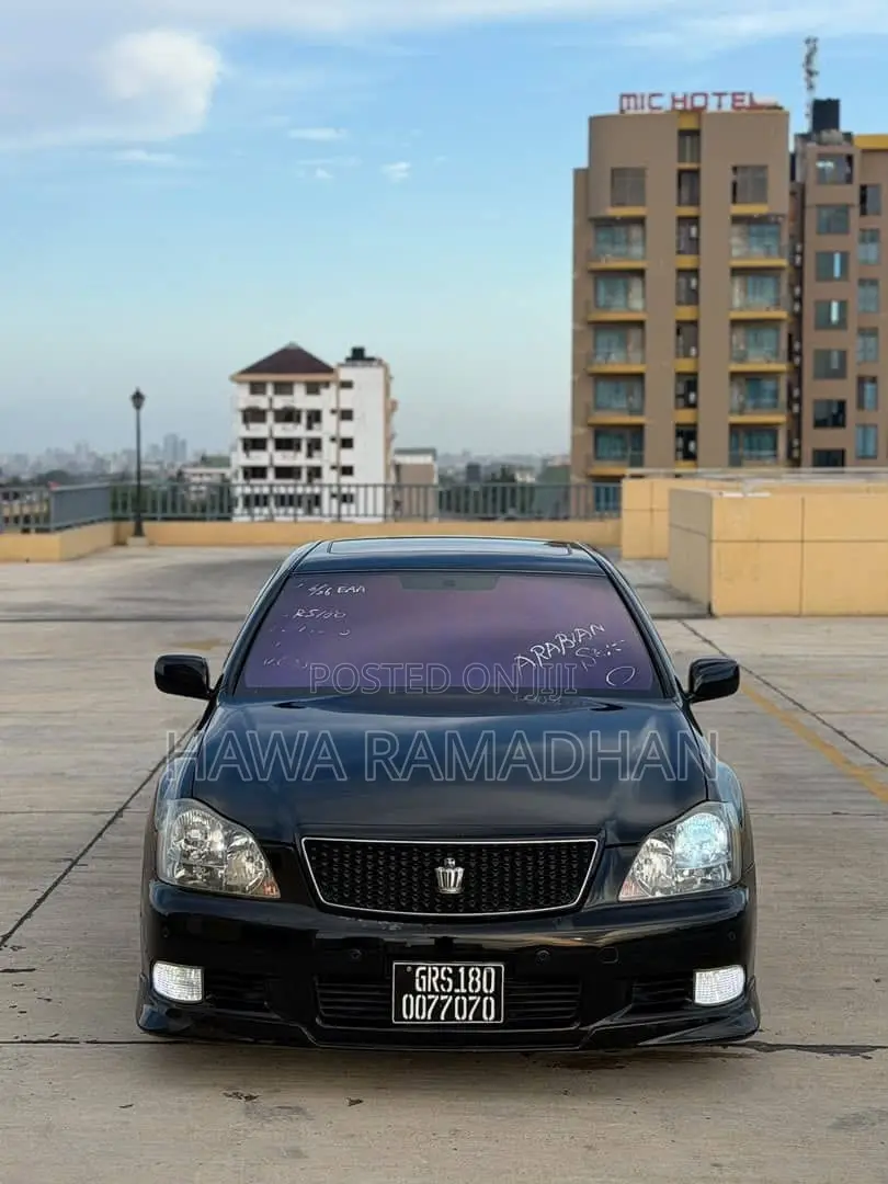 Toyota Crown 2007 Black