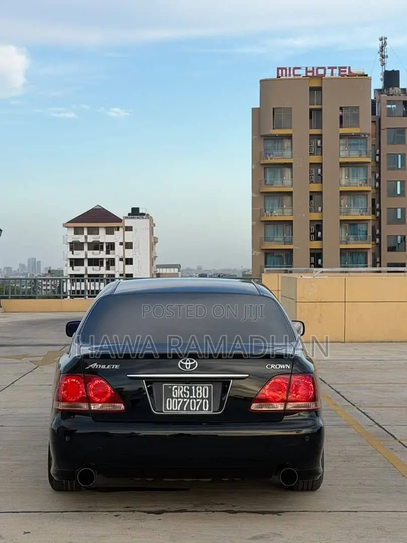 Toyota Crown 2007 Black