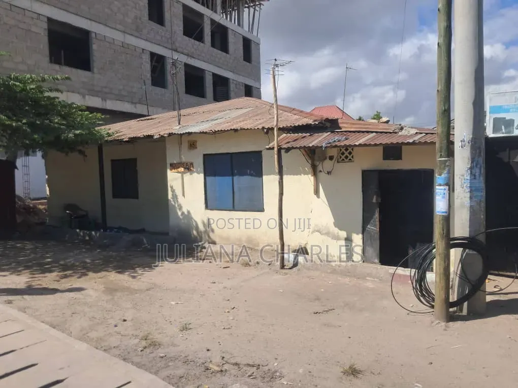 Furnished 4bdrm House in Mwembe Chai, Kinondoni for sale