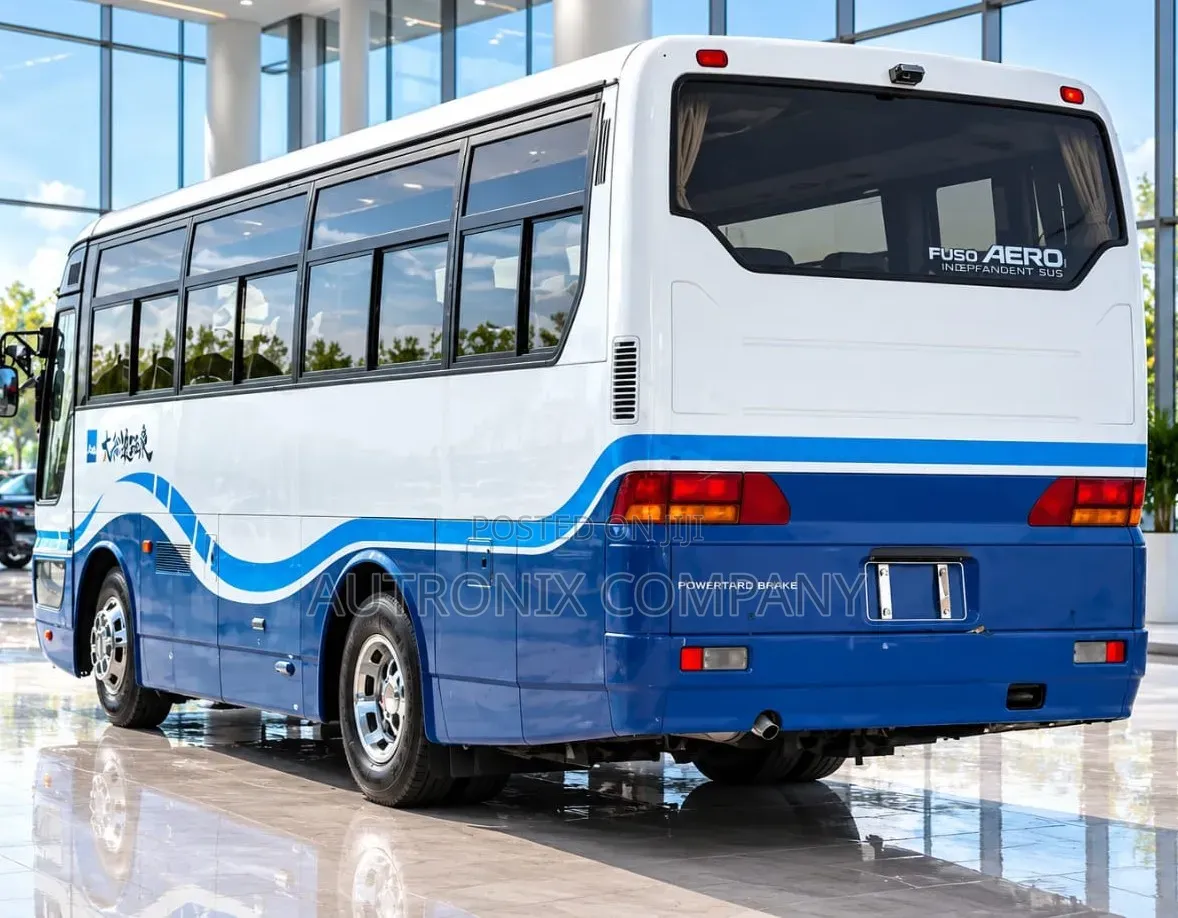 Mitsubishi Fuso Aero Bus 2003 Blue