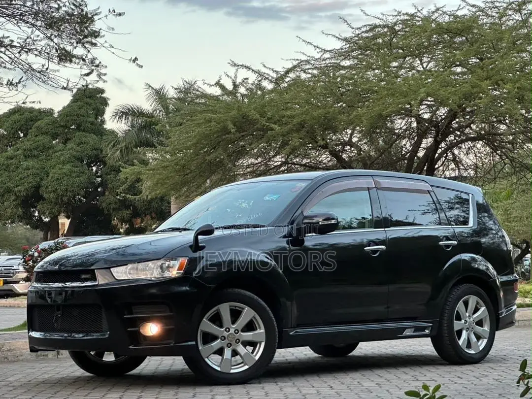 Mitsubishi Outlander 2010 Black