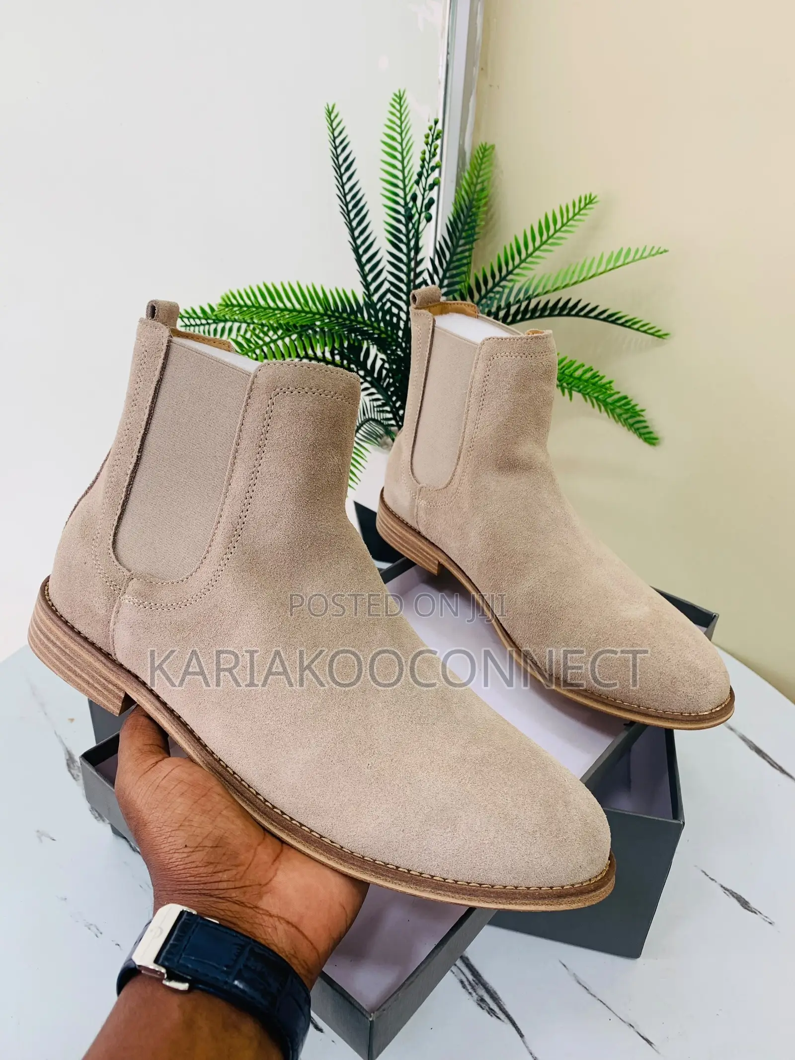 Men's Suede Chelsea Boots