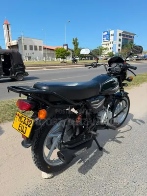 Bajaj Boxer 2024 Black