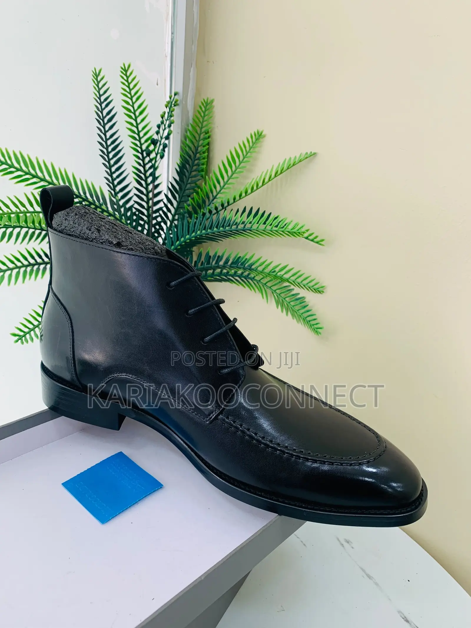 Men's Leather Lace-Up Ankle Boots