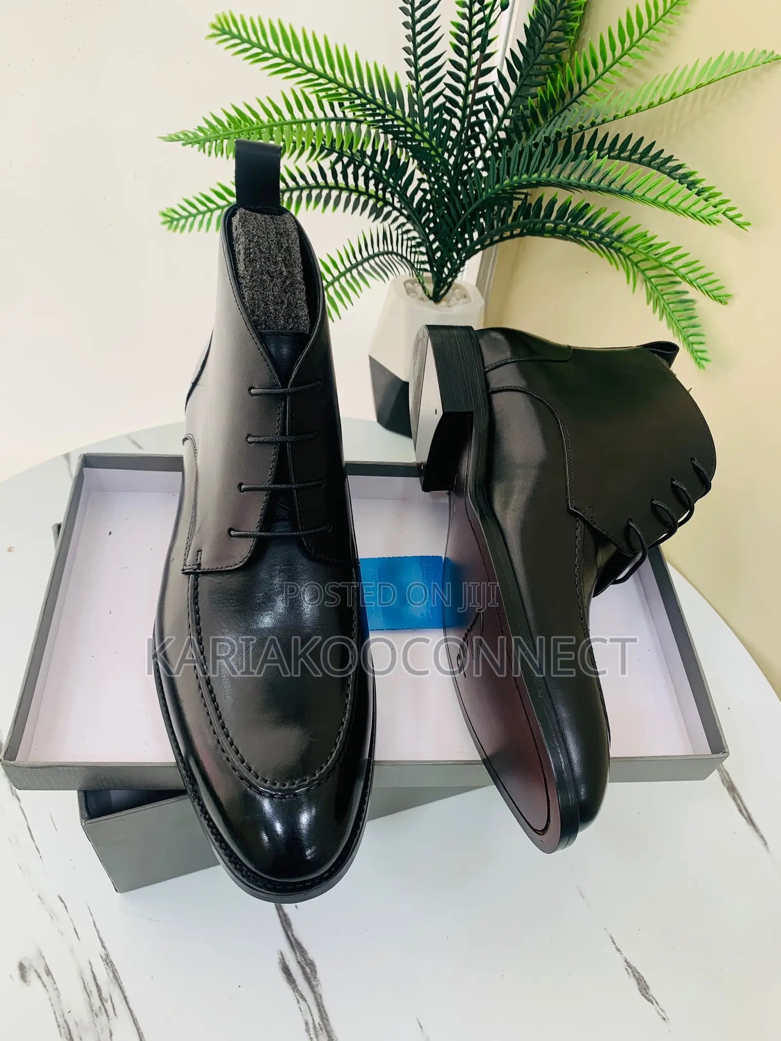 Men's Leather Lace-Up Ankle Boots