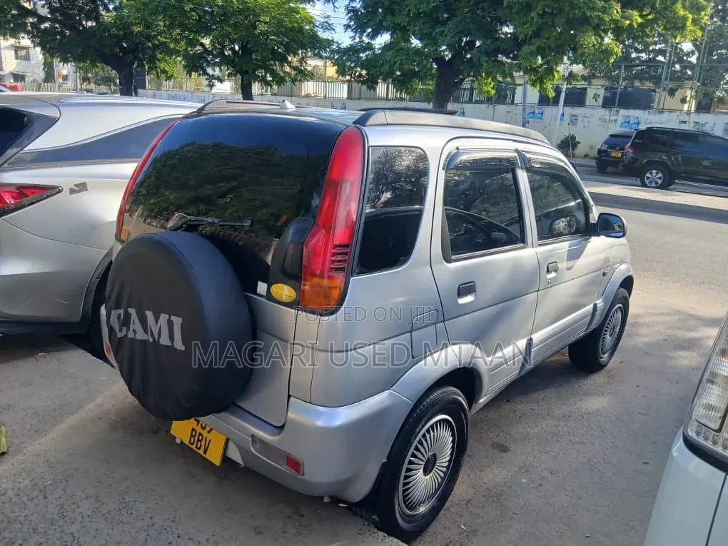 Toyota Cami 2003 Silver
