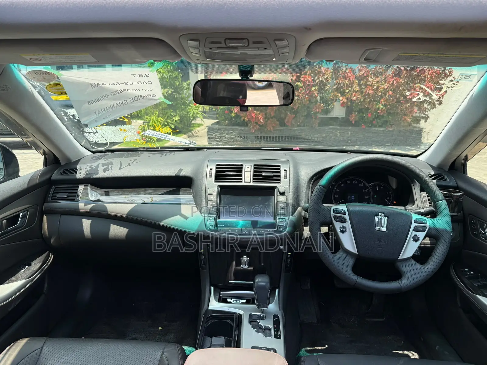 Toyota Crown 2010 Black