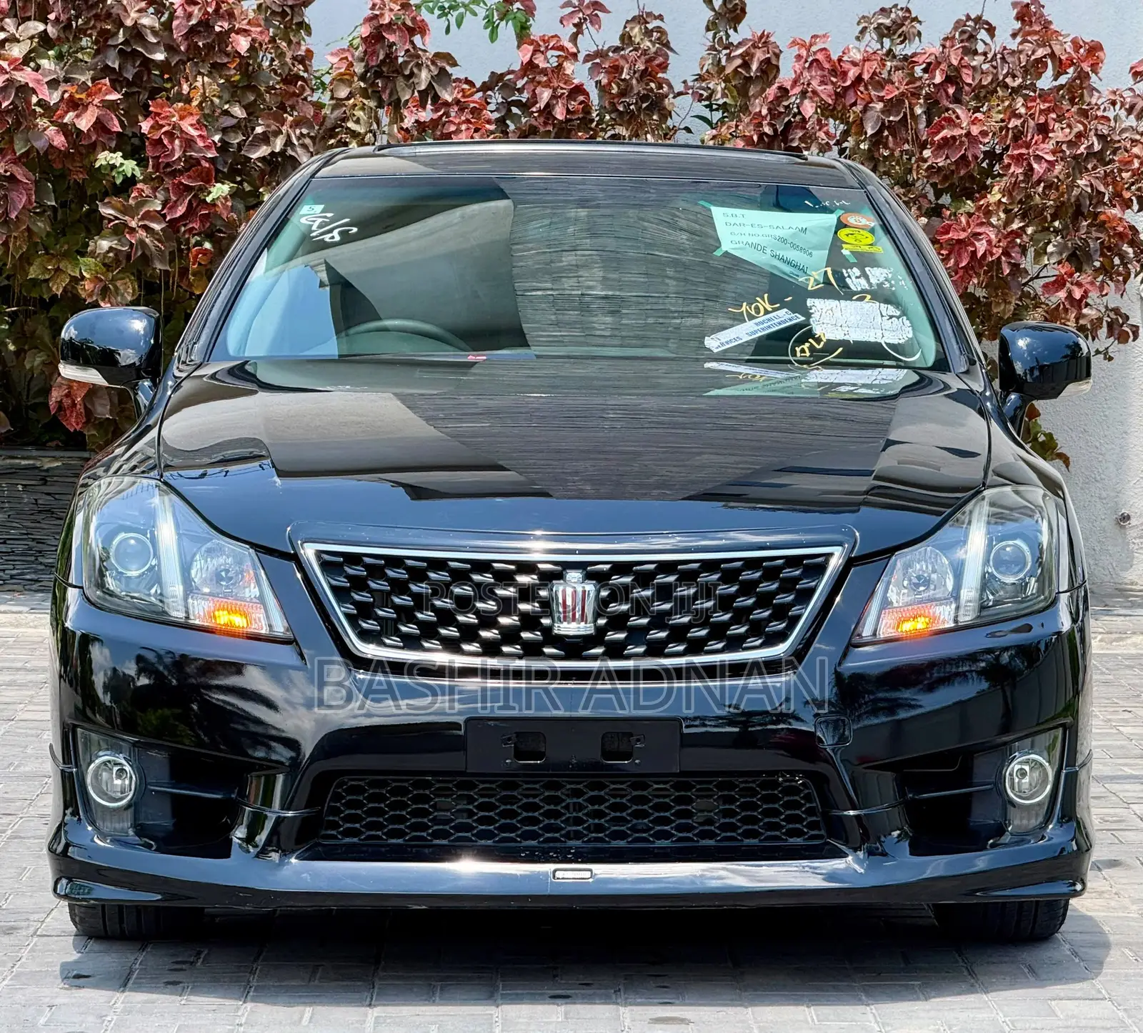 Toyota Crown 2010 Black