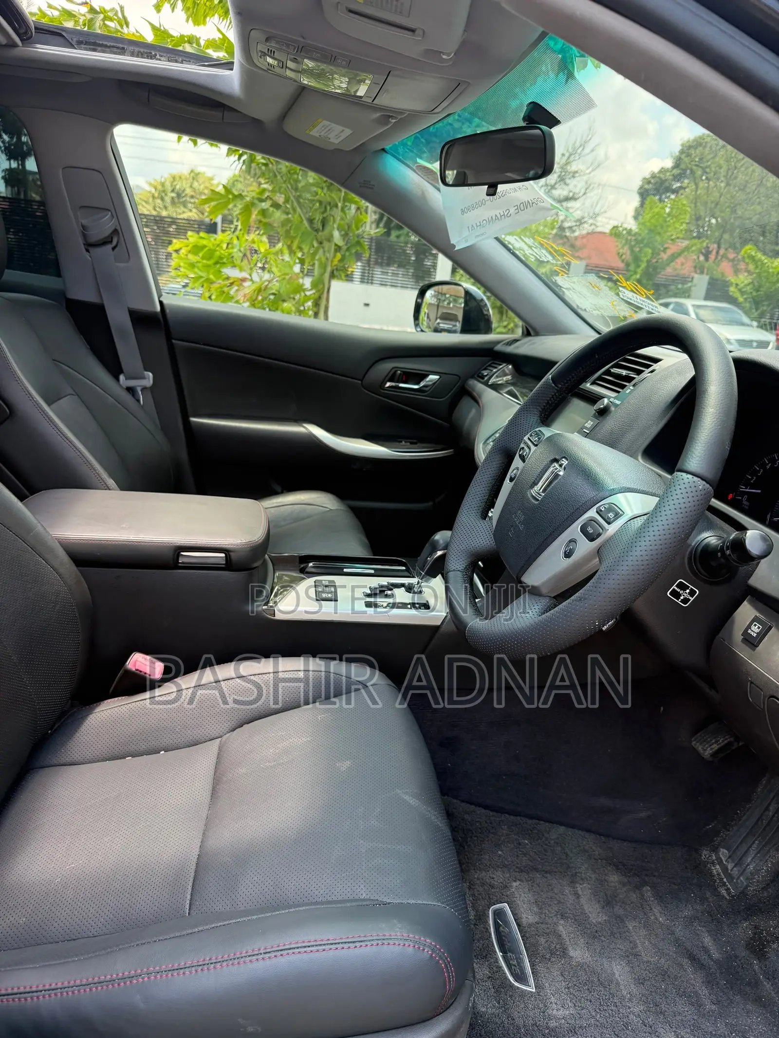 Toyota Crown 2010 Black