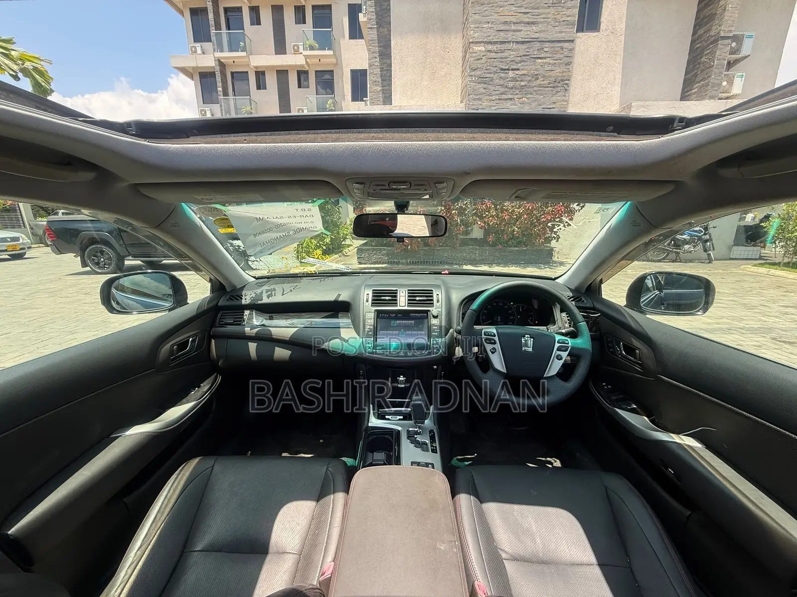 Toyota Crown 2010 Black