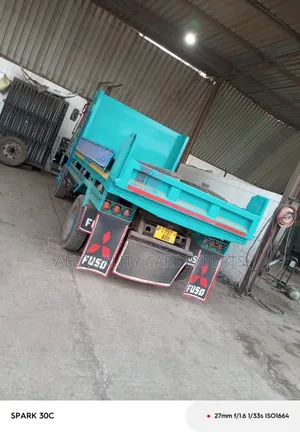 Fuso Tipper Dump
