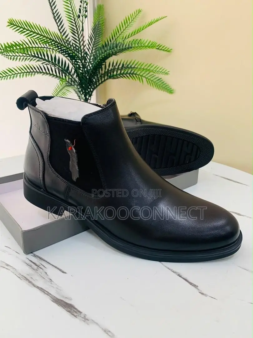 Men's Leather Chelsea Boots