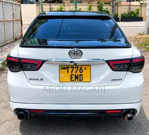 Toyota Mark X 3.0 RWD 2009 White