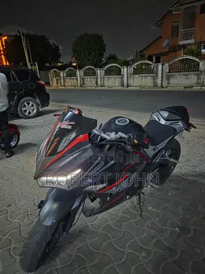 Honda 2019 Black