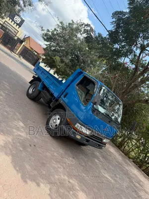 Mitsubishi Canter Tipper Up Spring Juu 2.5 Tonnes Unregistered(mpya).
