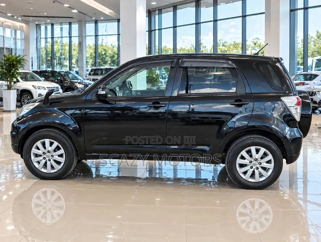 Toyota Rush 2010 Black