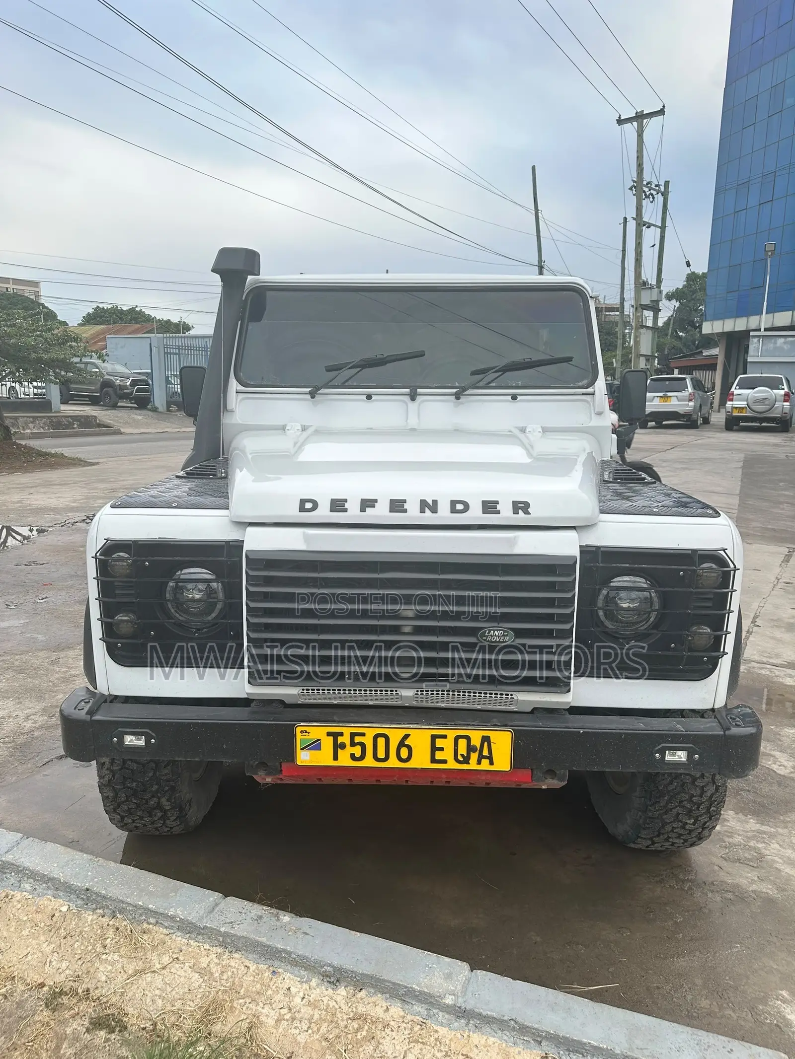 Land Rover Defender 2014 White