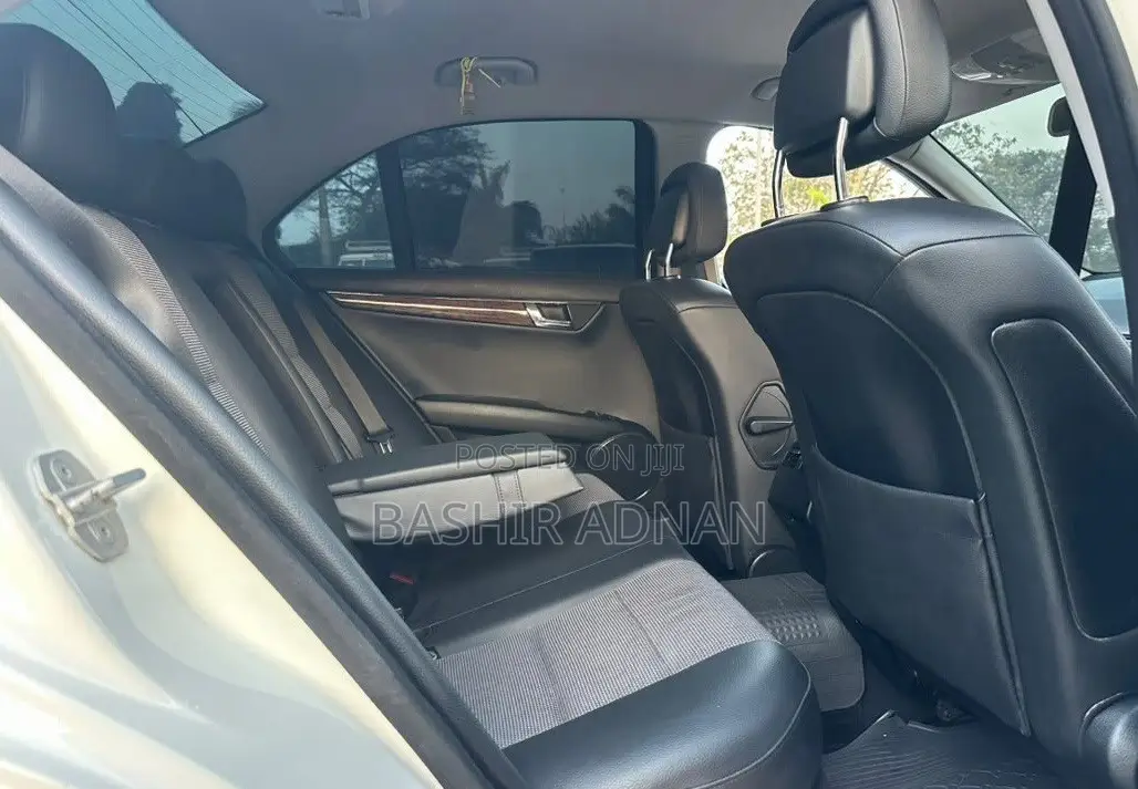 Mercedes-Benz C-Class 2007 White