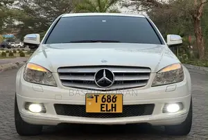 Mercedes-Benz C-Class 2007 White
