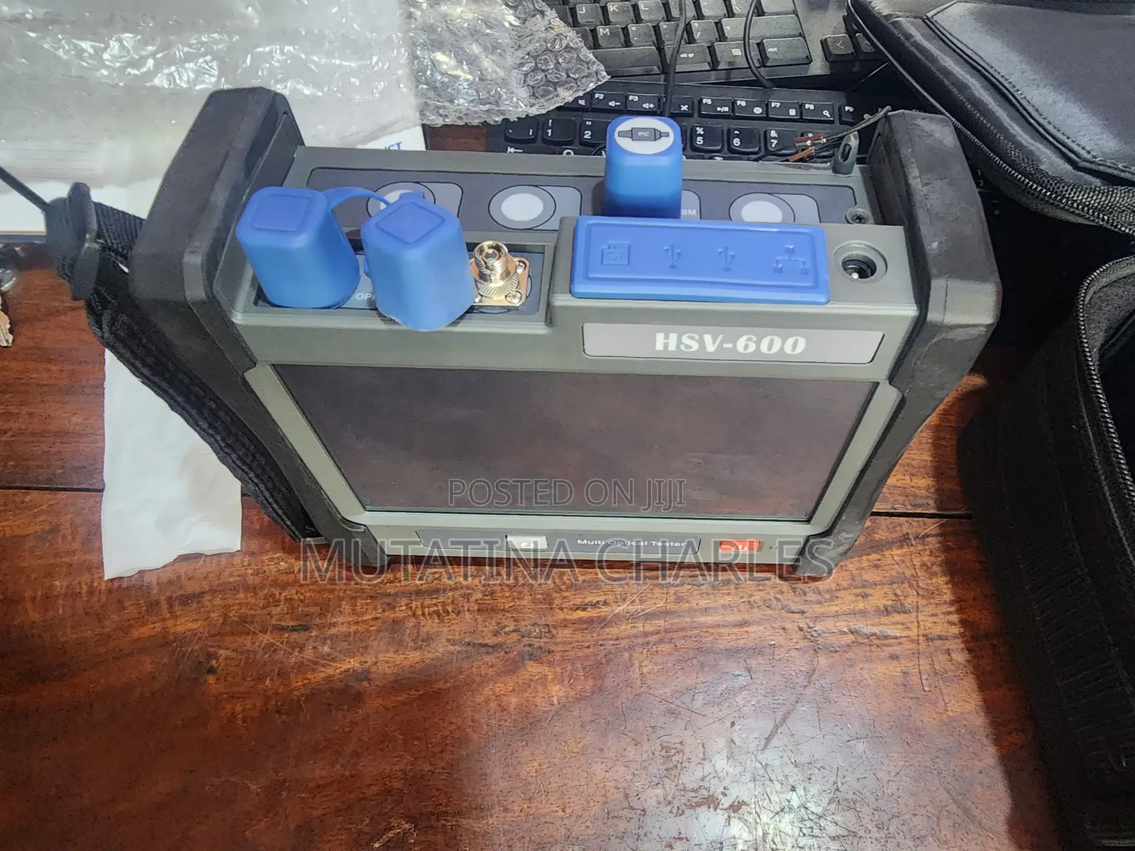 OTDR(Optical Time-Domain Reflectometer) HSV-600 Series.