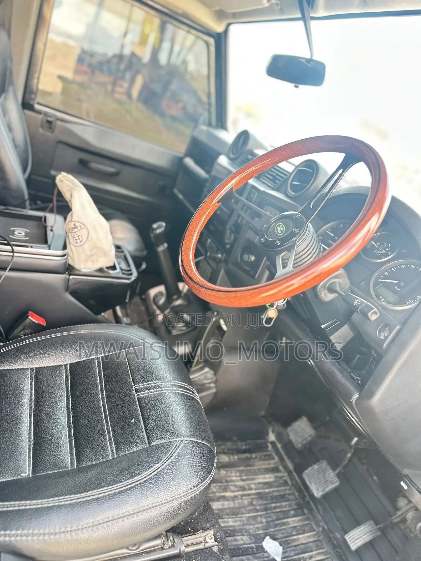 Land Rover Defender 2015 Matt Black