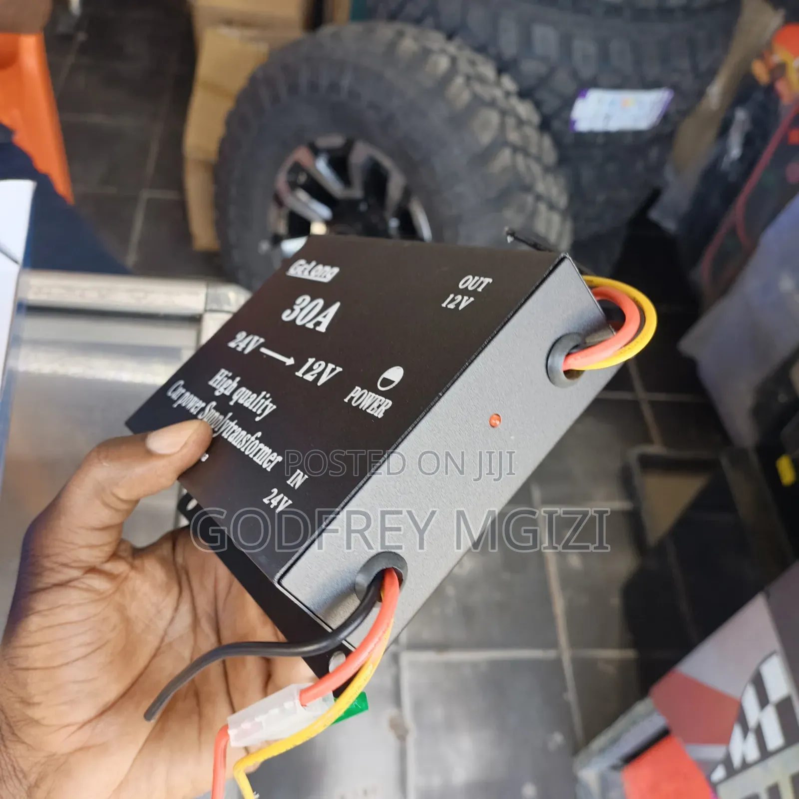 Car Puwer Supply Transformer 24.v to 12 V