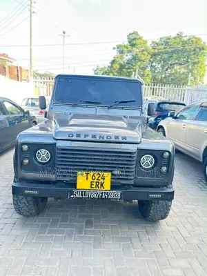 Land Rover Defender 2015 Gray
