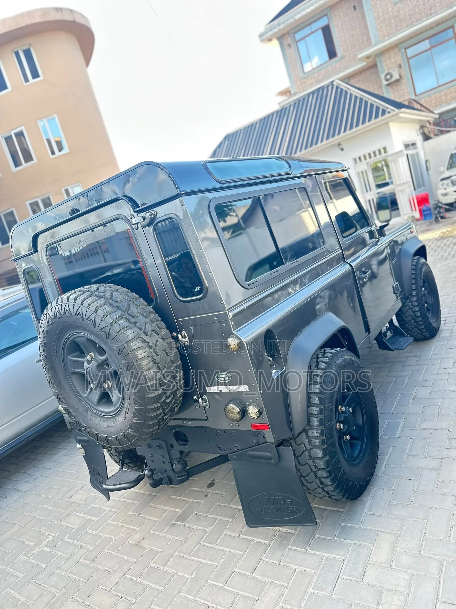 Land Rover Defender 2015 Gray