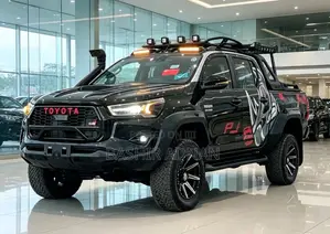 Toyota Hilux Revo Double Cab Deisel 2.4 AWD 2019 Matt Black
