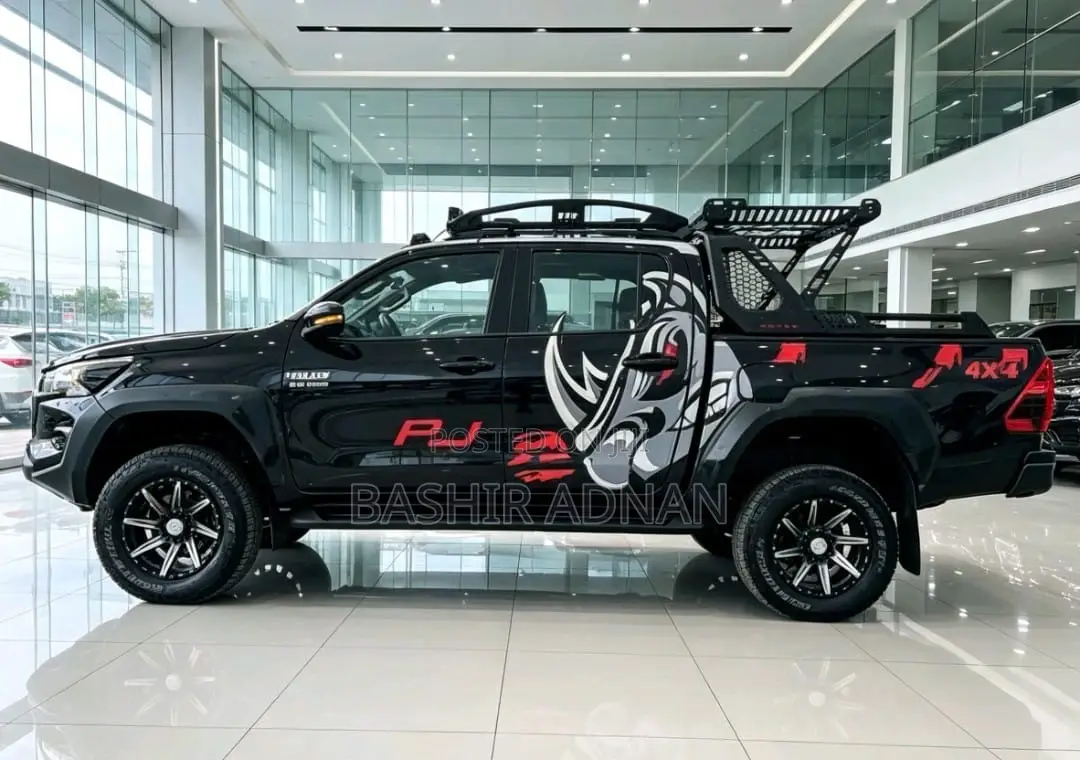 Toyota Hilux Revo Double Cab Deisel 2.4 AWD 2019 Matt Black