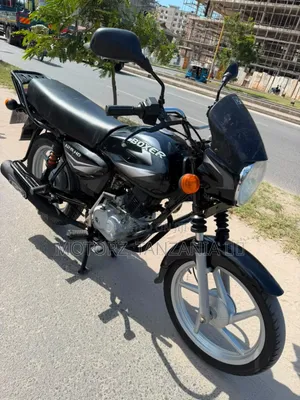 Bajaj Boxer 125 2024 Black